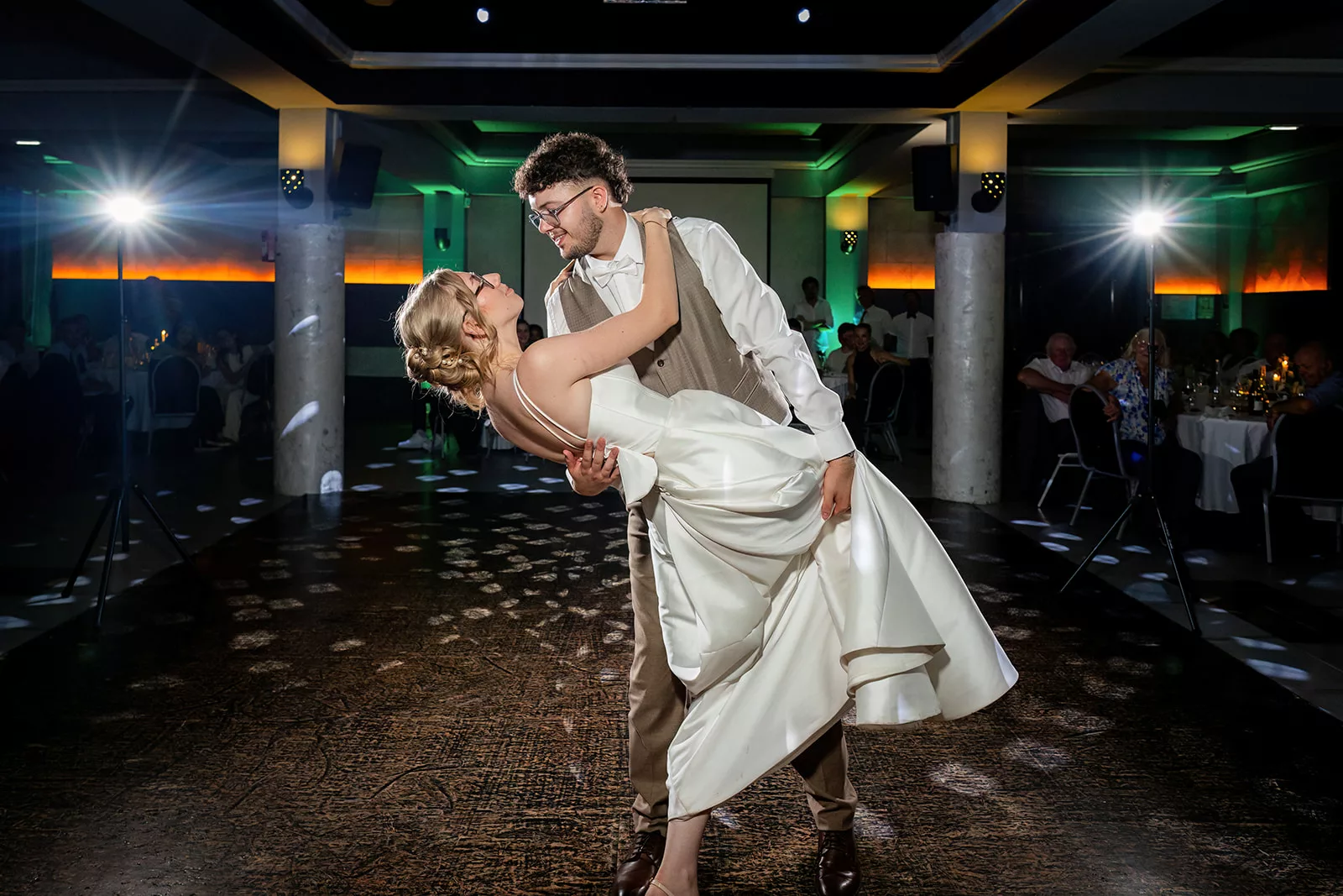 Vin d'honneur Moulin des Écrevisses — Élodie de Castro photographe mariage Somme